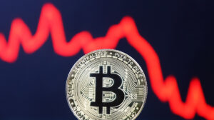 Bitcoin Dip Below $60,000 Signals a Buying Opportunity, Says Standard Chartered